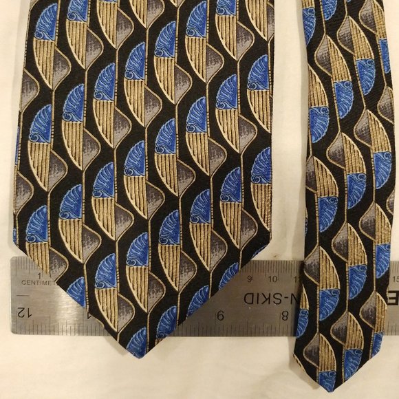 Christian Dior Neck Tie - Picture 5 of 5